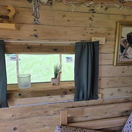Restored Circus Wagon Saltburn-by-the-Sea Exterior foto